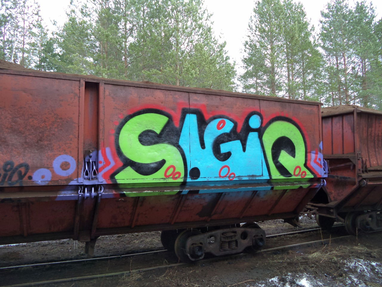 Graffiti Bombing - Photo by Sagiq (2015)