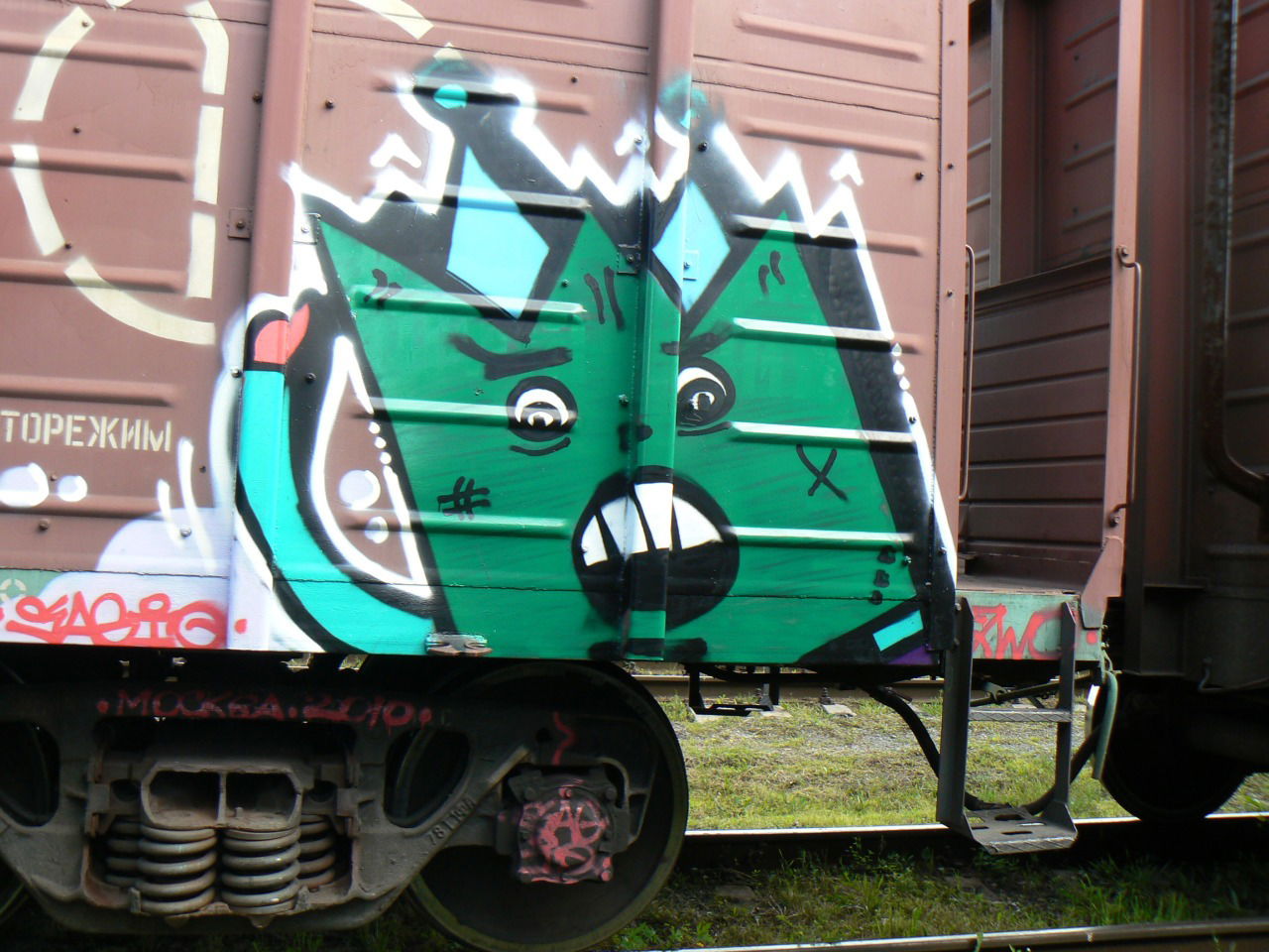 Graffiti Bombing - Photo by Sagiq (2010)
