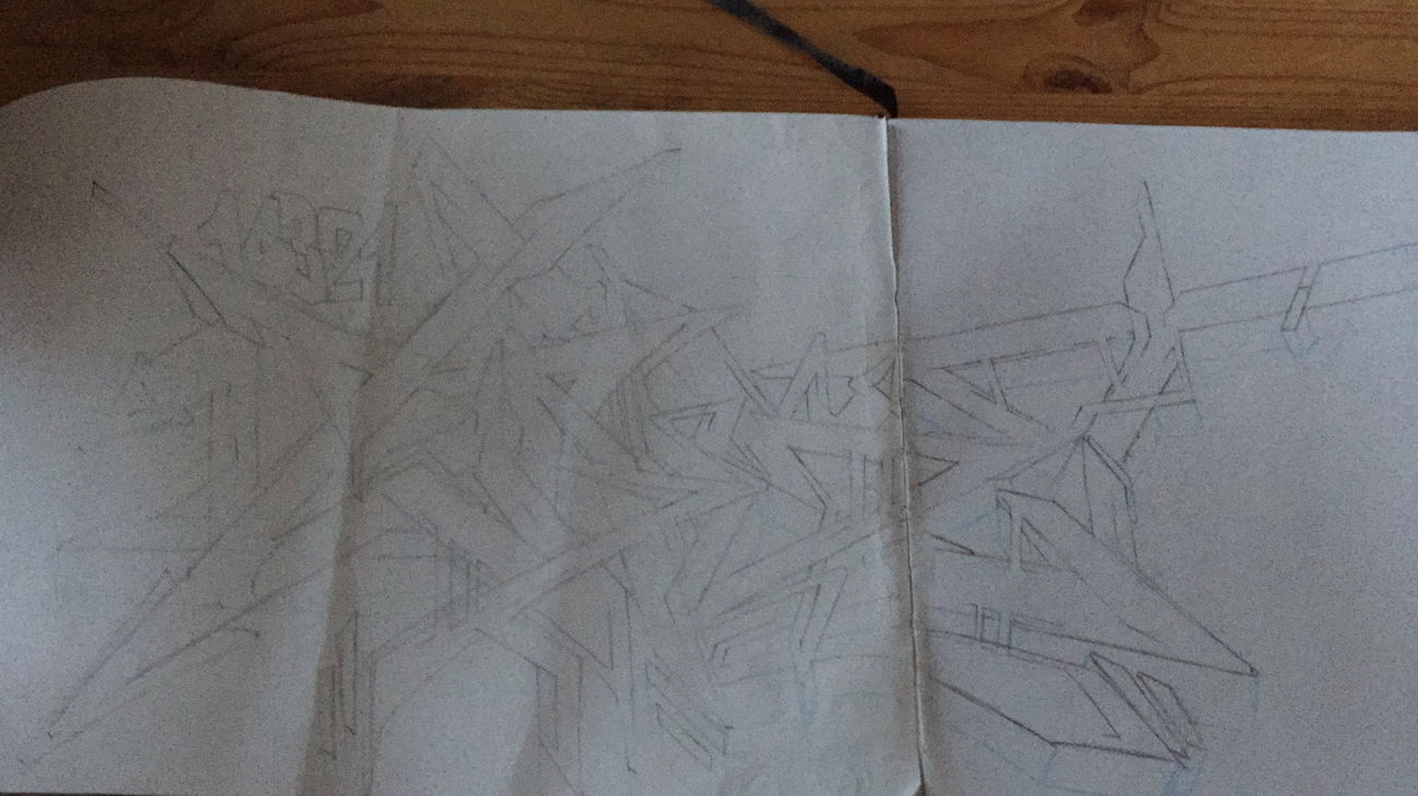 Graffiti Sketch - Photo by SainzTwo163