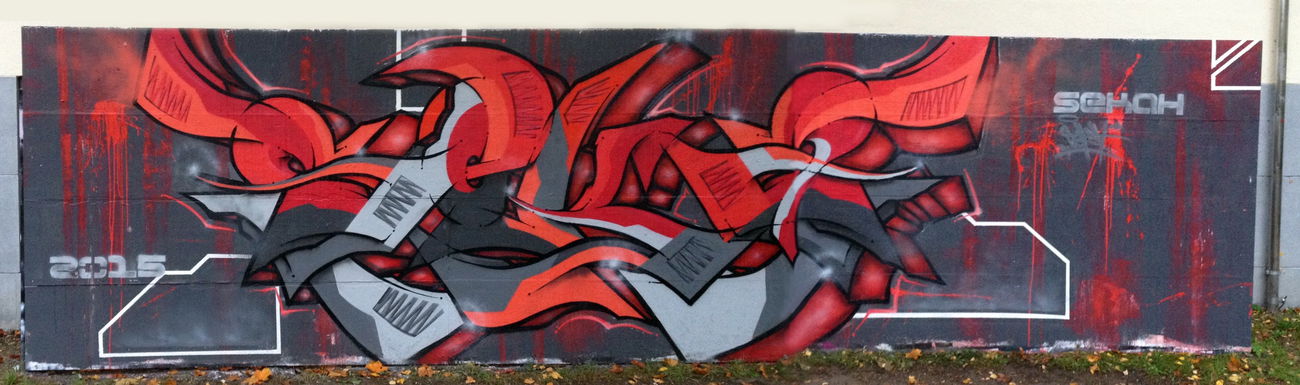 Graffiti Wall - Photo by Sake - Seka, Sekah, red (2015)