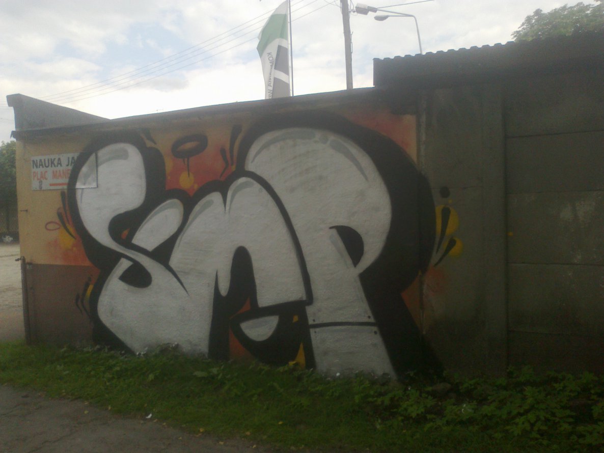 Graffiti Wall - Photo by Sampler - >>>>>>