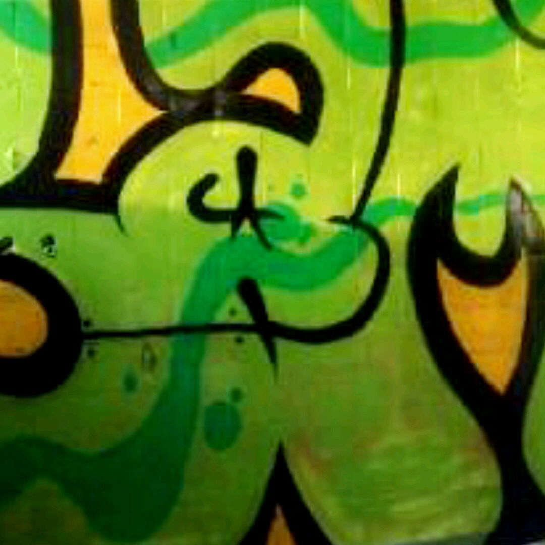 Graffiti Wall - Photo by Sampler - połamaniec, hehe