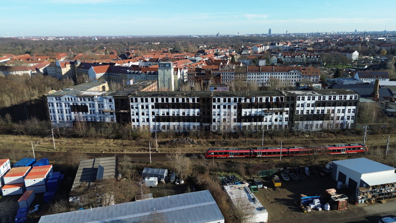 Graffiti Bombing in Leipzig - Photo by Samuelleumas - PEGS, peggraffiti, graffitileipzig (2026)
