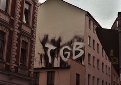 Graffiti Bombing - Photo by Santos