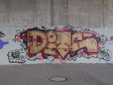 Graffiti Wall - Photo by Santos