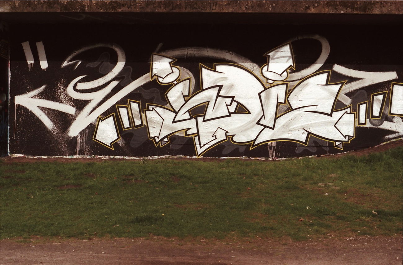 Graffiti Wall - Photo by Santos