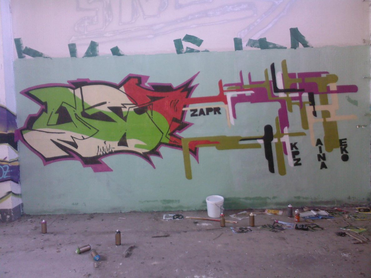 Graffiti Wall - Photo by SapR