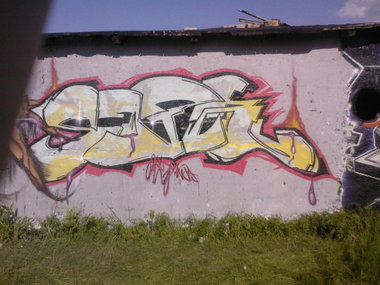 Graffiti Wall - Photo by SapR