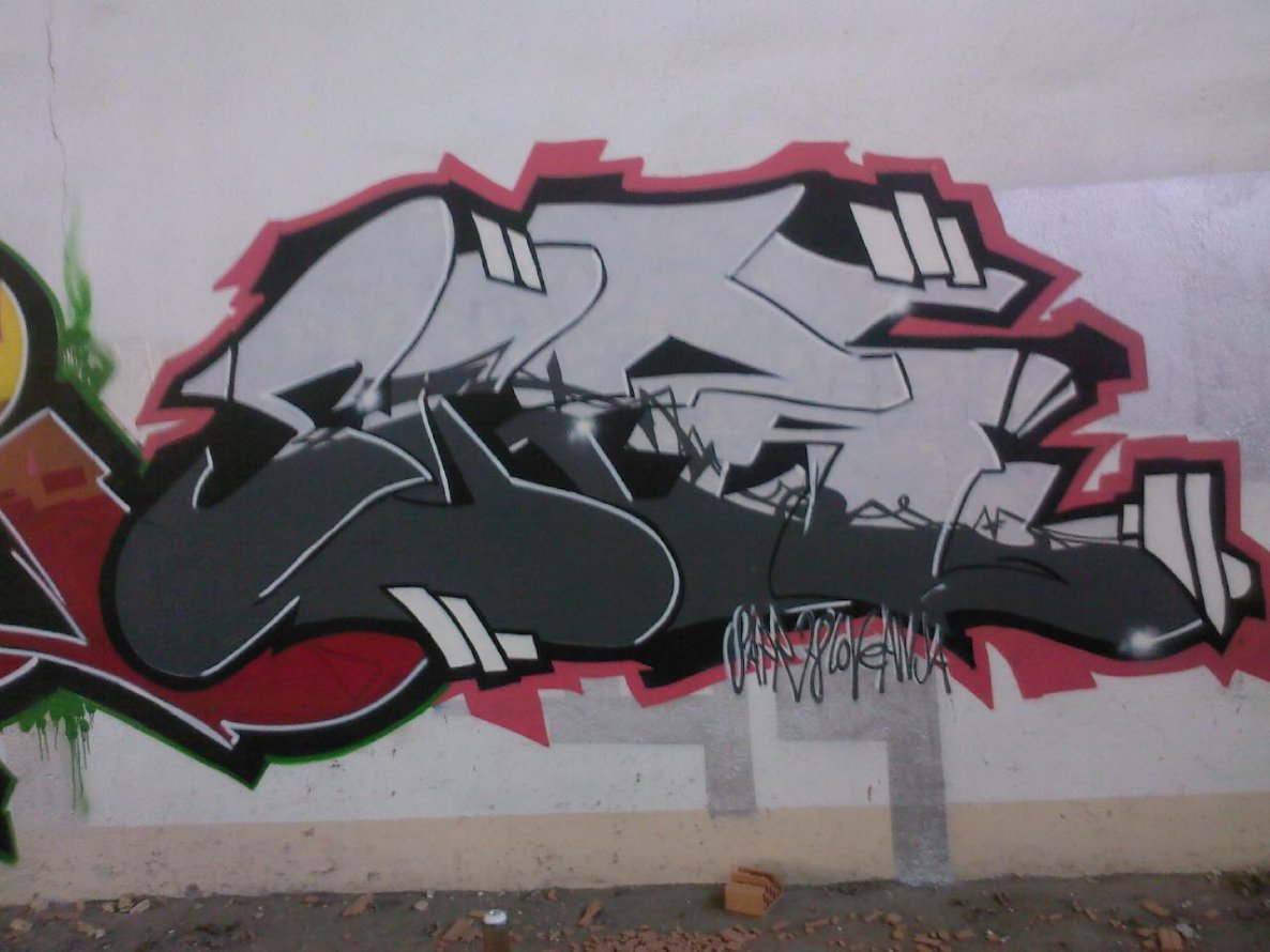 Graffiti Wall - Photo by SapR
