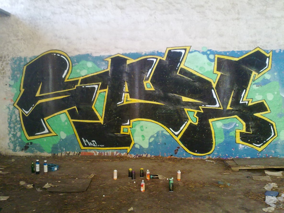 Graffiti Wall - Photo by SapR