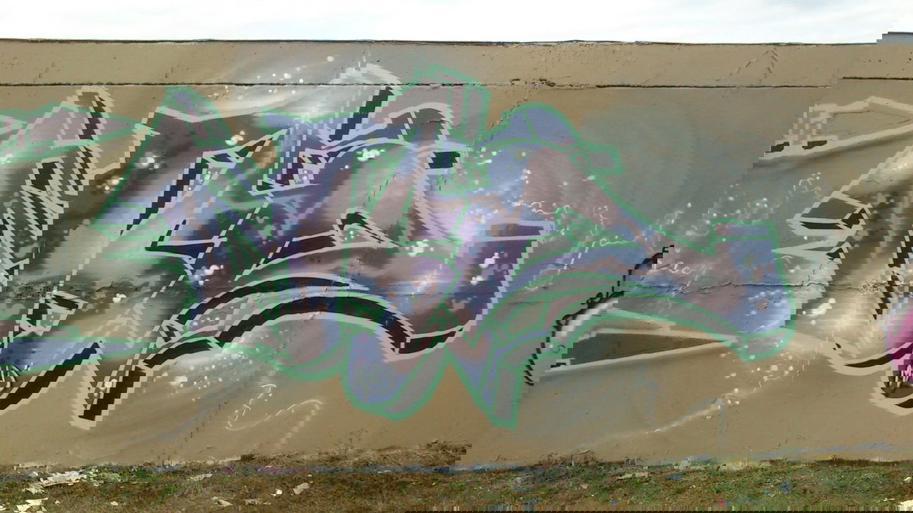 Graffiti Wall - Photo by SapR