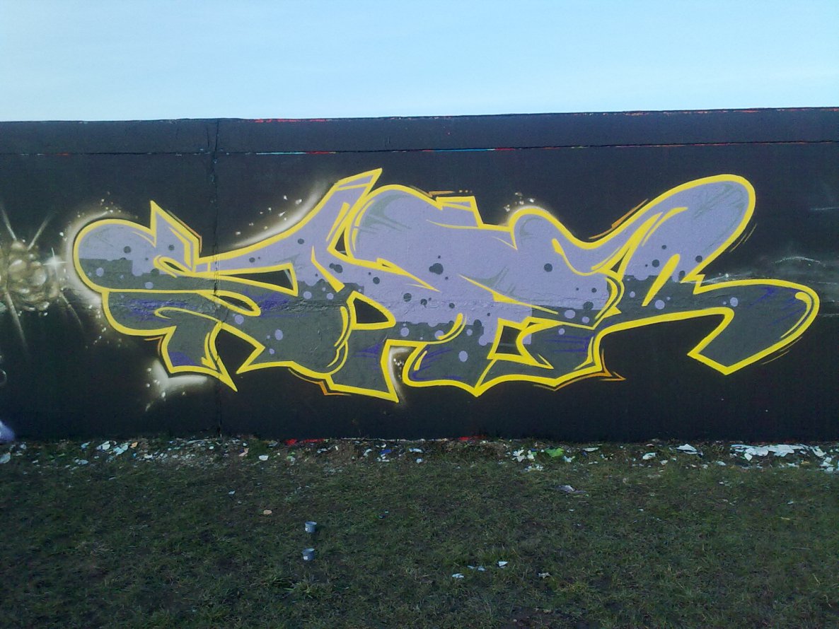 Graffiti Wall - Photo by SapR