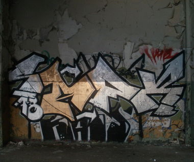 Graffiti Wall - Photo by SapR