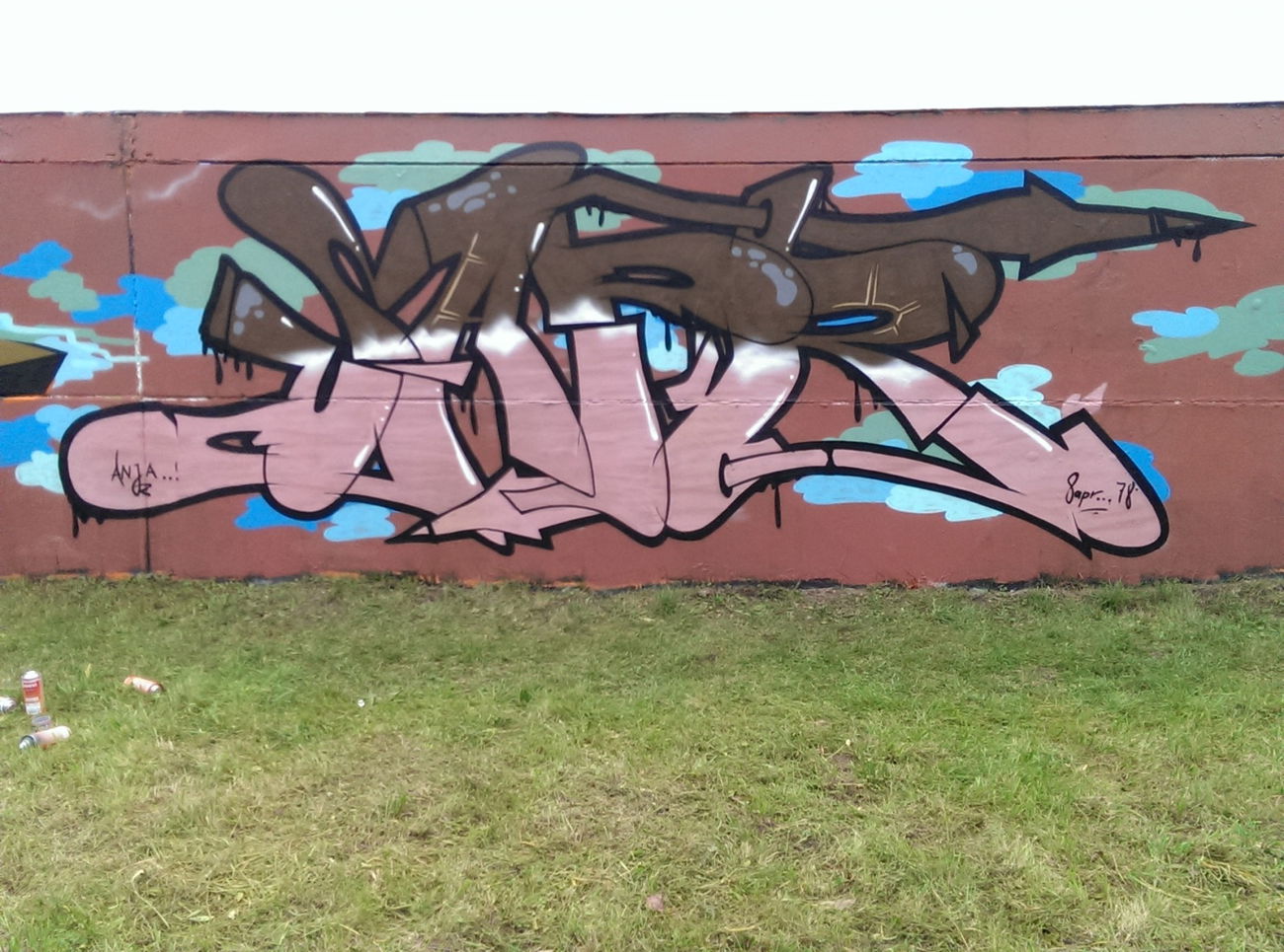 Graffiti Wall - Photo by SapR