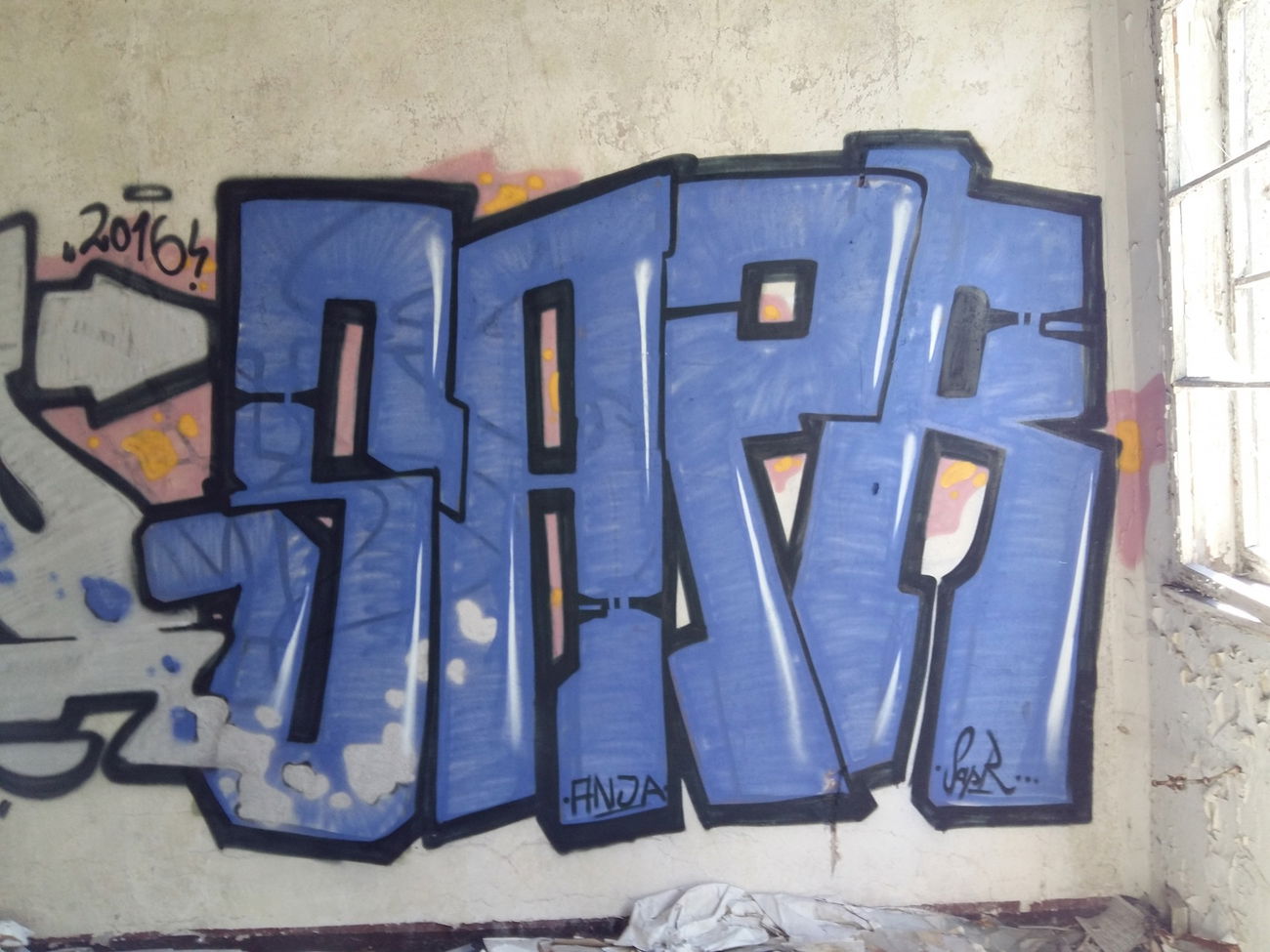 Graffiti Wall - Photo by SapR