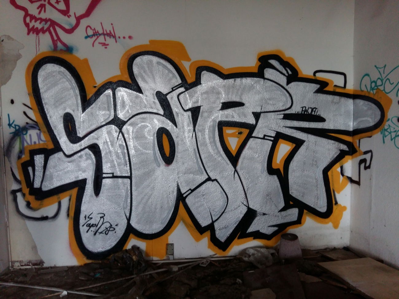 Graffiti Wall - Photo by SapR