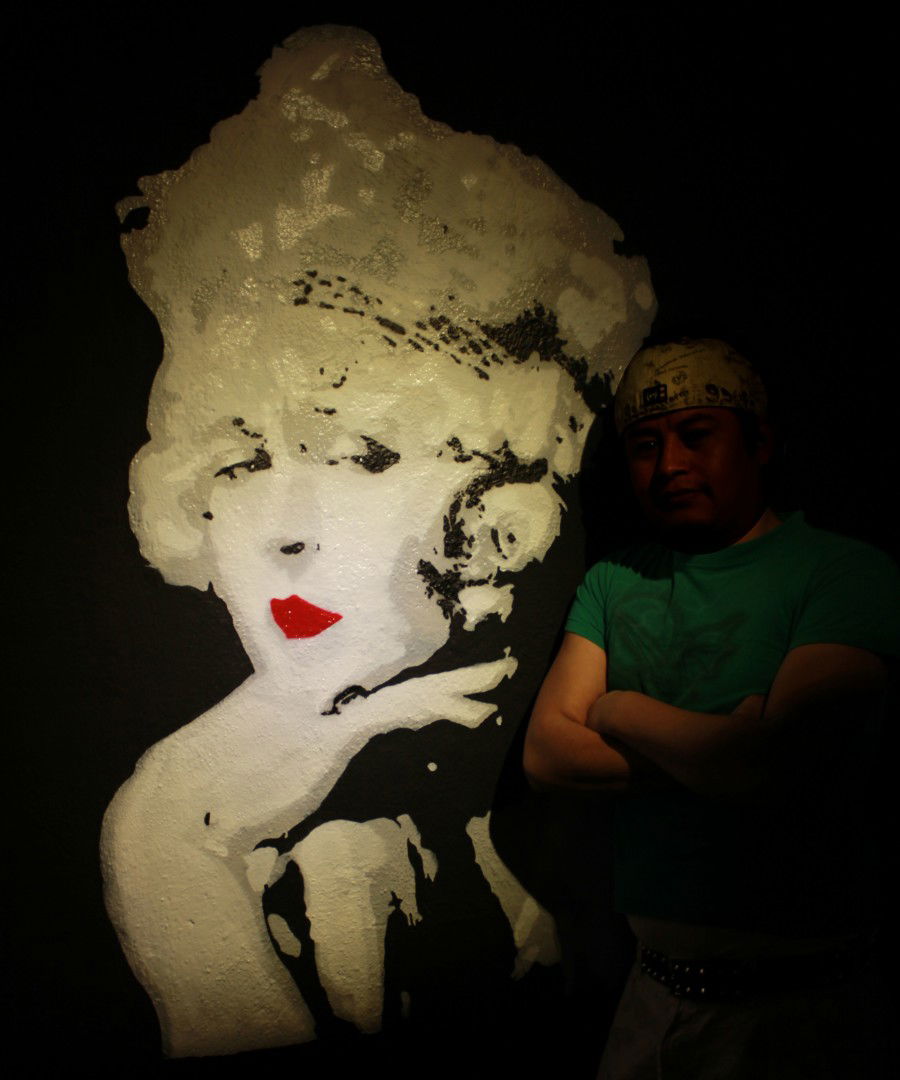 Graffiti Artwork in Tx, Qro. - Photo by SarckoMck - stencil, ES, crew (2013)