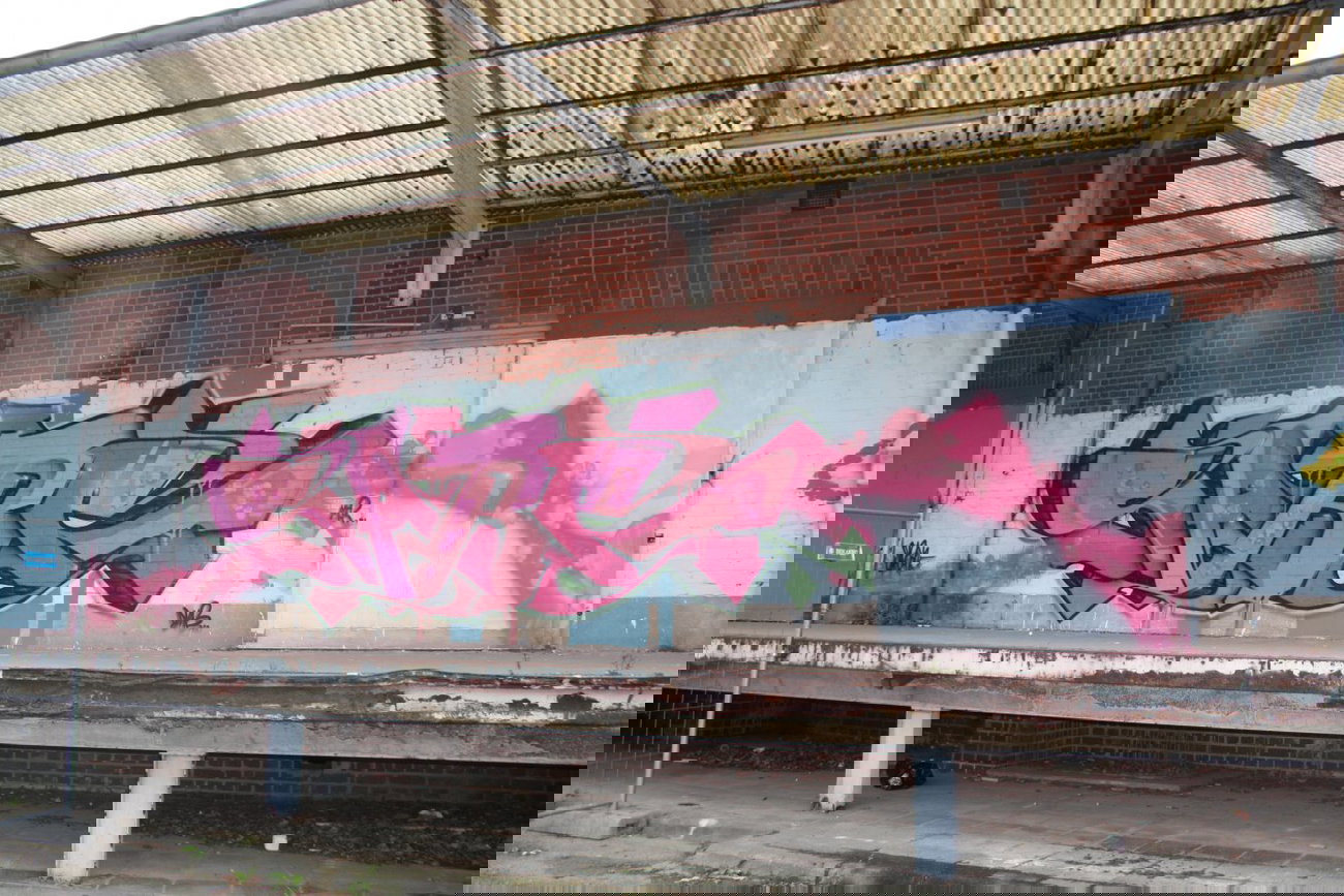 Graffiti Wall - Photo by SareOne_DmbMcr - sare (2011)