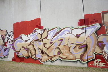 Graffiti Wall - Photo by SareOne_DmbMcr - sare (2011)