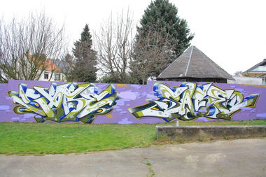 Graffiti Wall - Photo by SareOne_DmbMcr - sare (2012)