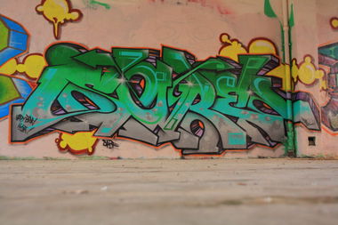 Graffiti Wall - Photo by SareOne_DmbMcr - sare (2012)