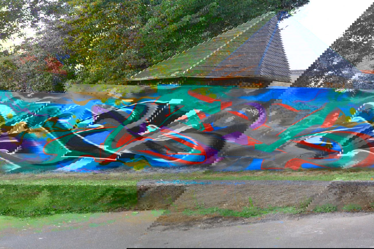 Graffiti Wall - Photo by SareOne_DmbMcr - sare (2013)