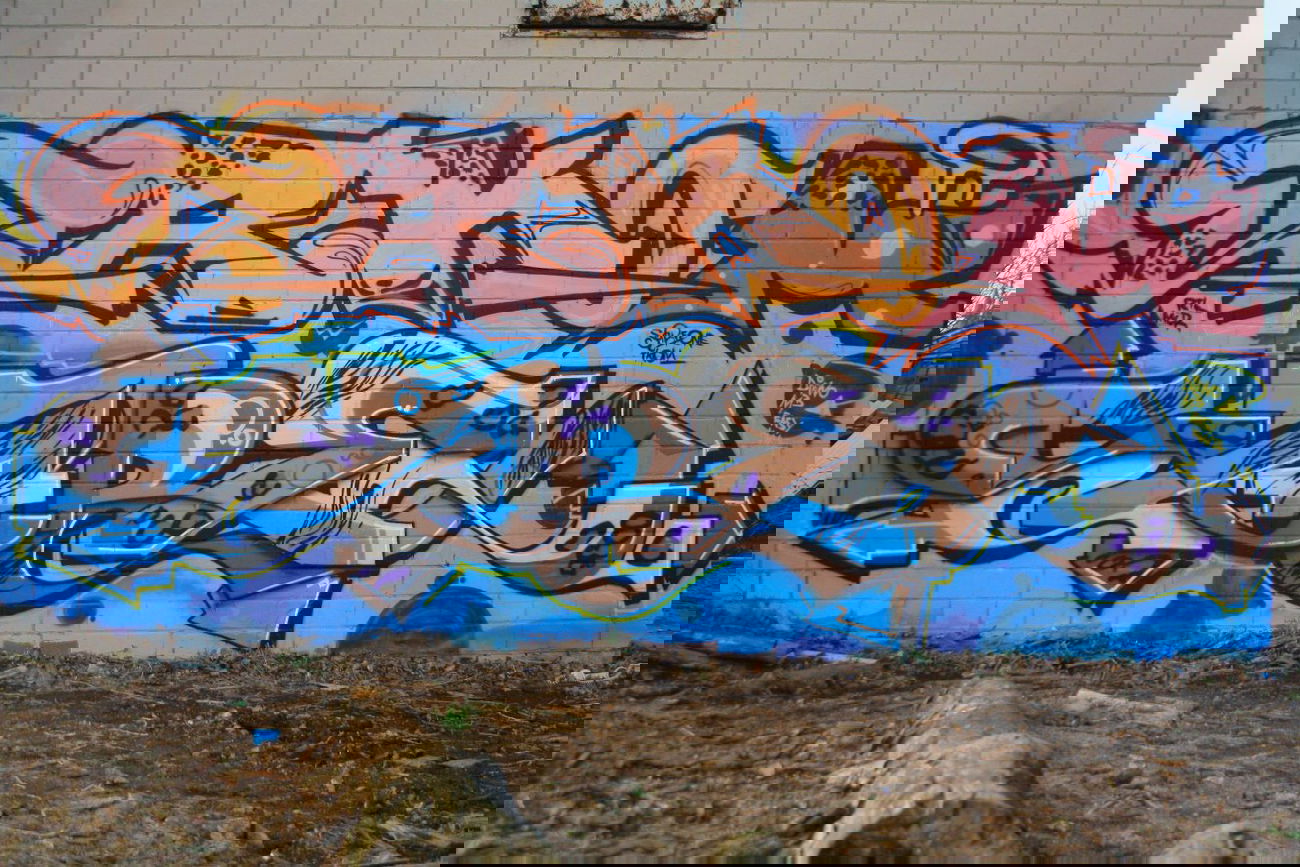 Graffiti Wall - Photo by SareOne_DmbMcr - sare, dmb, mcr (2013)