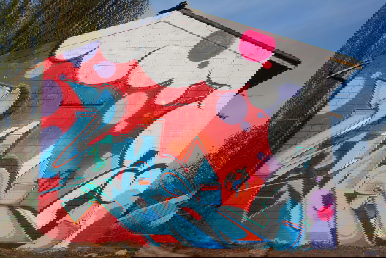 Graffiti Wall - Photo by SareOne_DmbMcr - sare, dmb, mcr (2014)