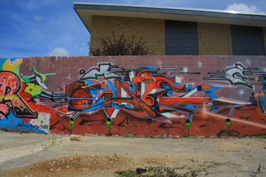 Graffiti Wall - Photo by SareOne_DmbMcr - Sare, dmb, mcr (2014)