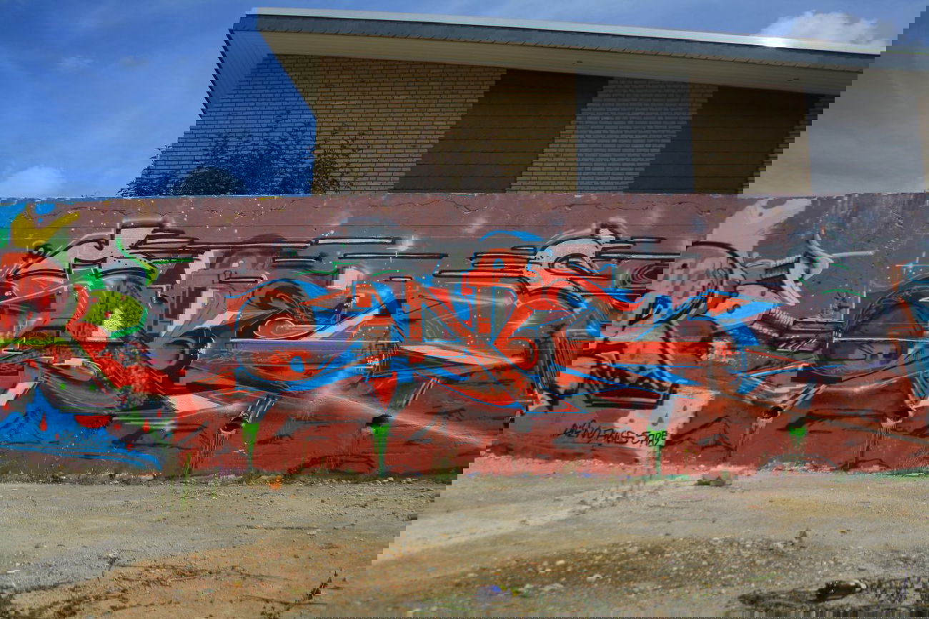 Graffiti Wall - Photo by SareOne_DmbMcr - Sare, dmb, mcr (2014)