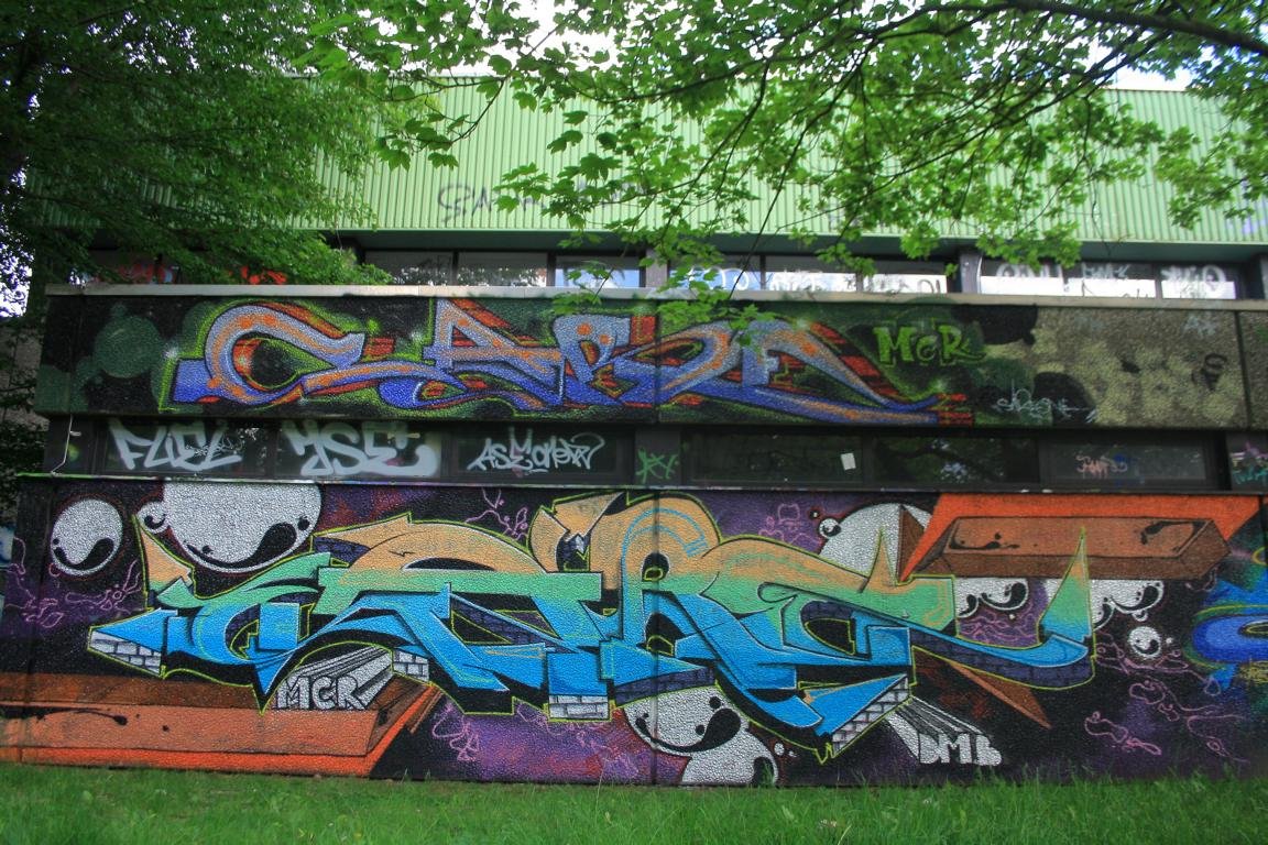 Graffiti Wall - Photo by SareOne_DmbMcr - sare, dmb, mcr (2014)