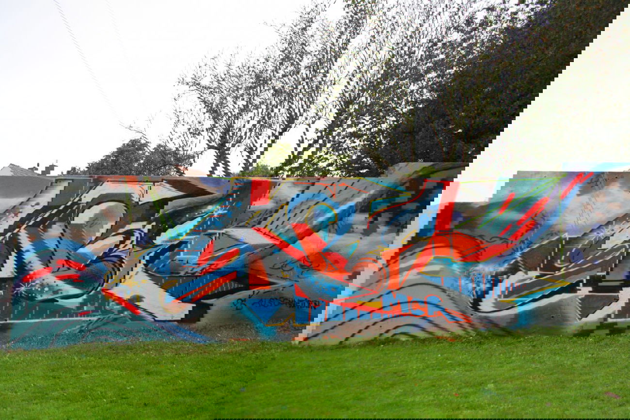 Graffiti Wall - Photo by SareOne_DmbMcr - sare, dmb, mcr (2014)