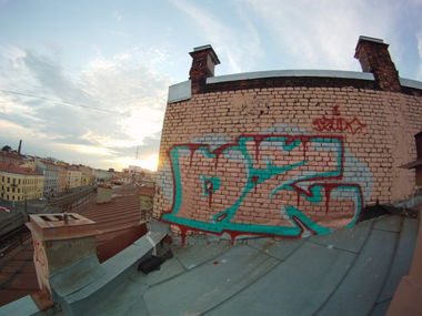 Graffiti Bombing in Saint Petersburg - Photo by Sasha (2013)