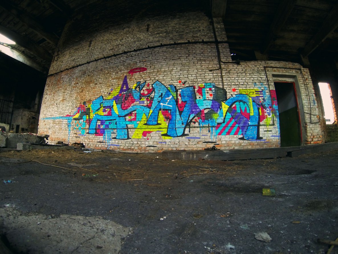 Graffiti Wall - Photo by SashaSam (2013)