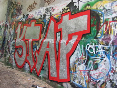 Graffiti Wall in Mykolaiv - Photo by Sashastaf111 - staf, 2011 (2011)