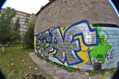 Graffiti Bombing - Photo by Sashastaf111 - staf, 2013 (2013)