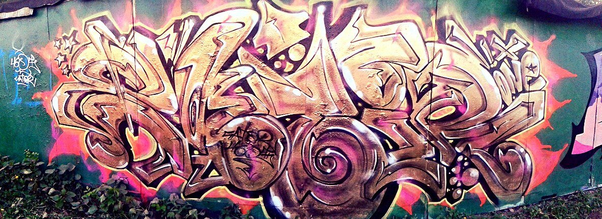Graffiti Wall - Photo by Satir460S