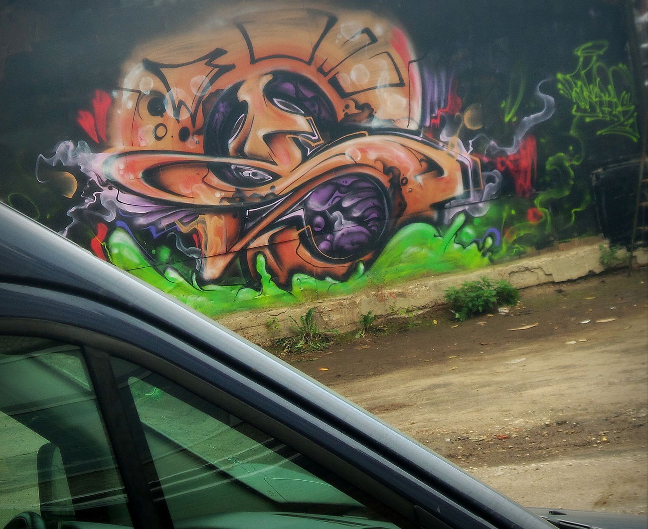 Graffiti Wall - Photo by Satir460S