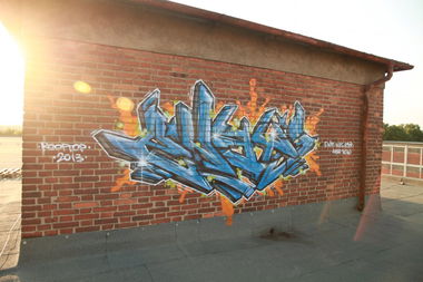 Graffiti Wall - Photo by Sayker9 - enot, sayker