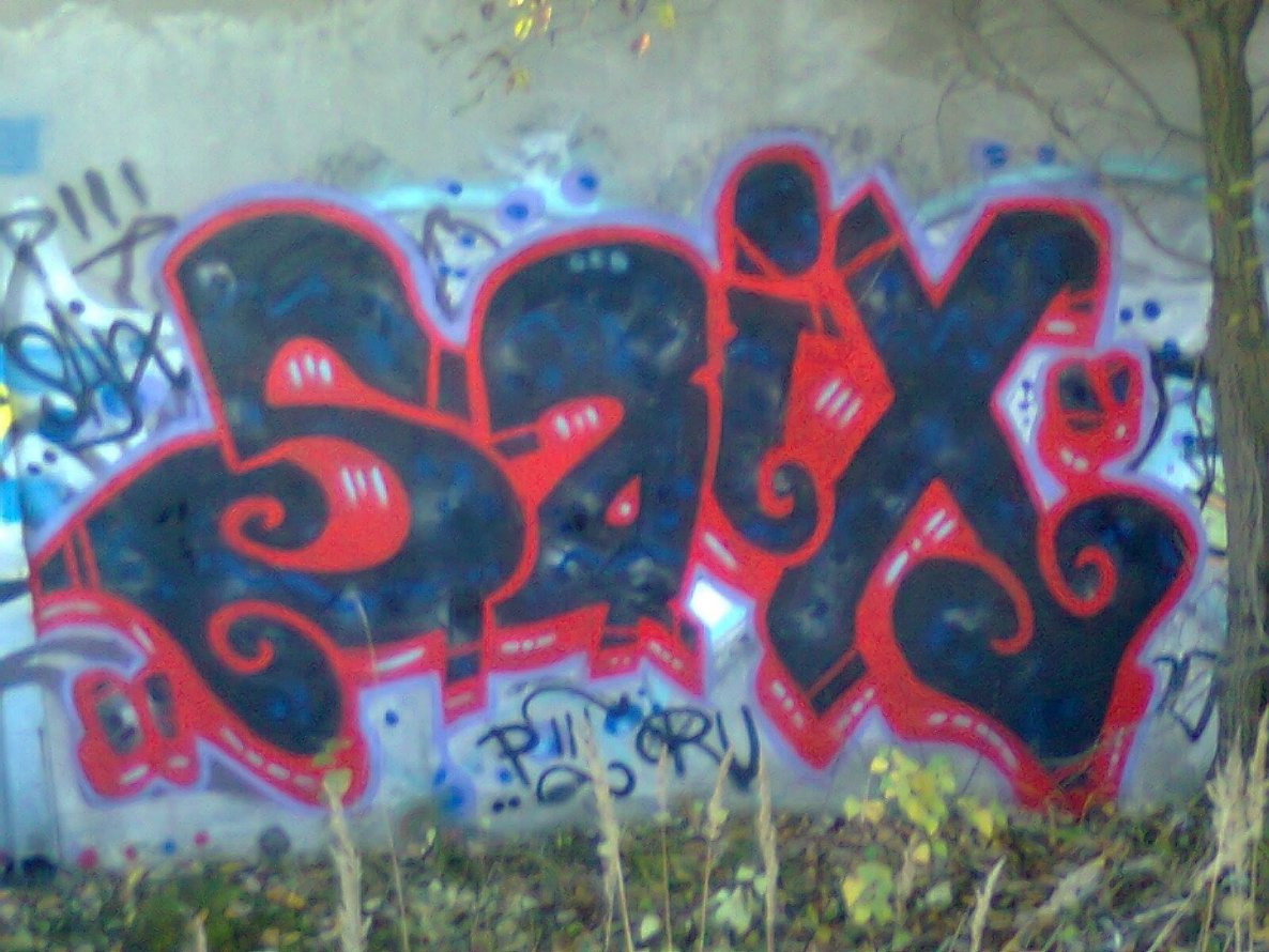 Graffiti Wall - Photo by Sayks1 - Saix1