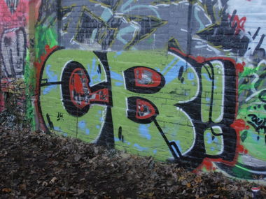 Graffiti Bombing - Photo by Sayks1 - Come, Back, cru