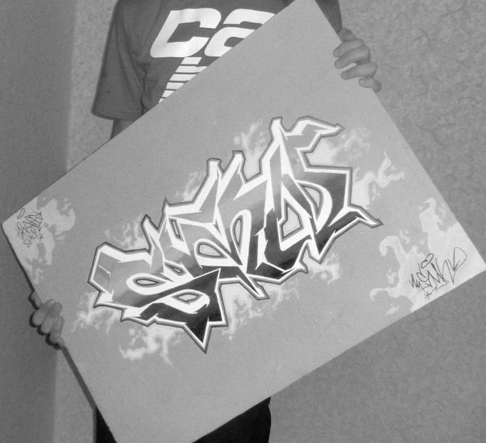 Graffiti Artwork - Photo by Saymon (2012)