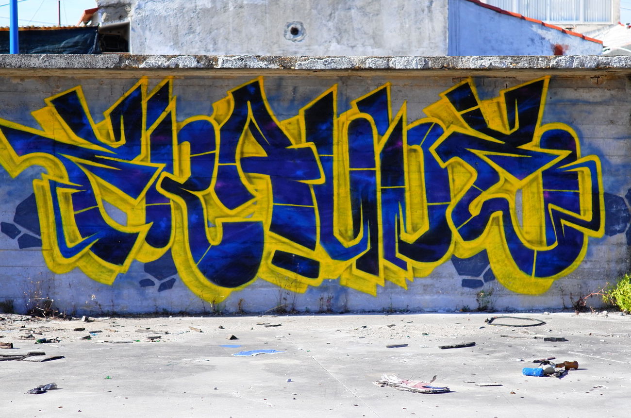 Graffiti Wall in Warte bitte... - Photo by Scalp64