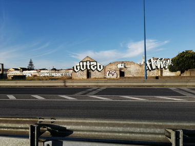 Graffiti Wall - Photo by Scalp64