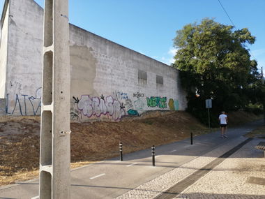 Graffiti Wall in Montijo - Photo by Scalp64