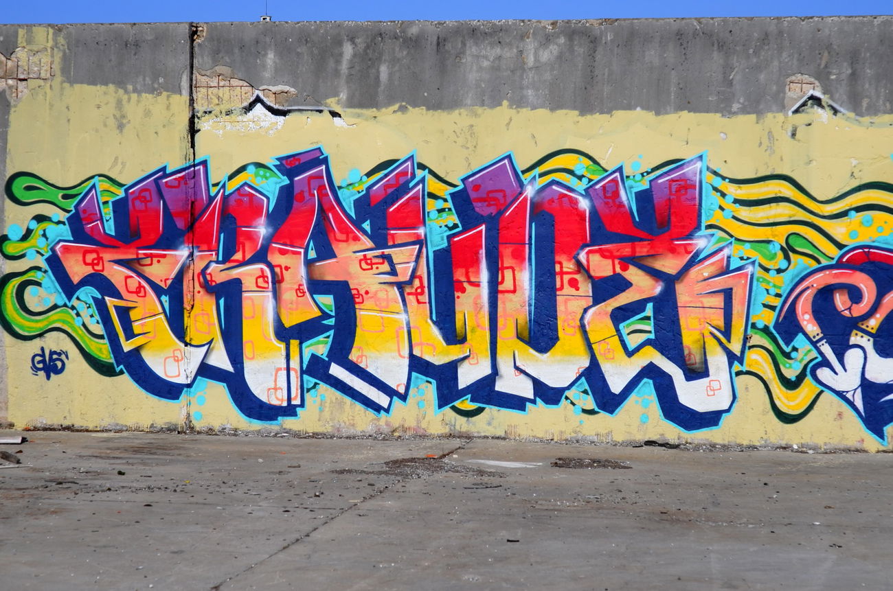 Graffiti Wall - Photo by Scalp64