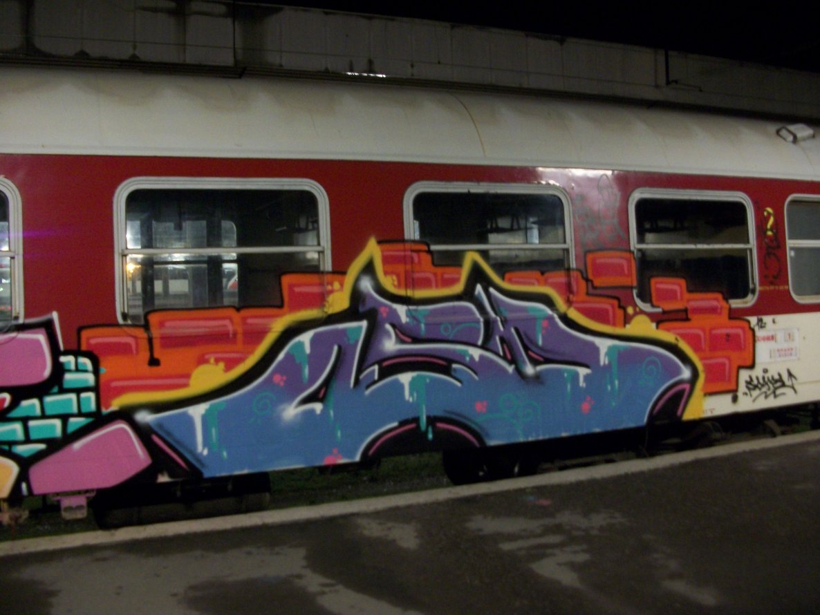 Graffiti Train - Photo by Scape - scape, osm, osmc (2012)
