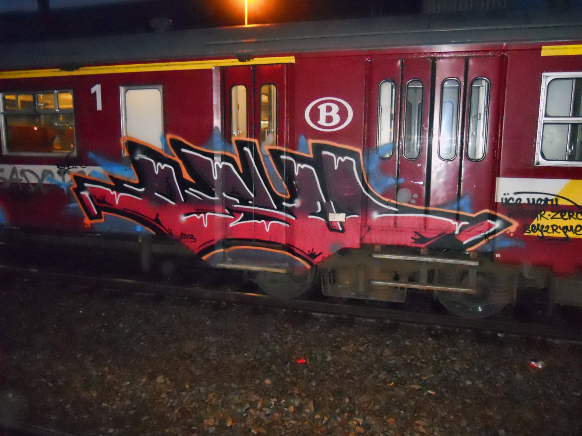 Graffiti Train - Photo by Scape - scape, osm, osmc (2013)