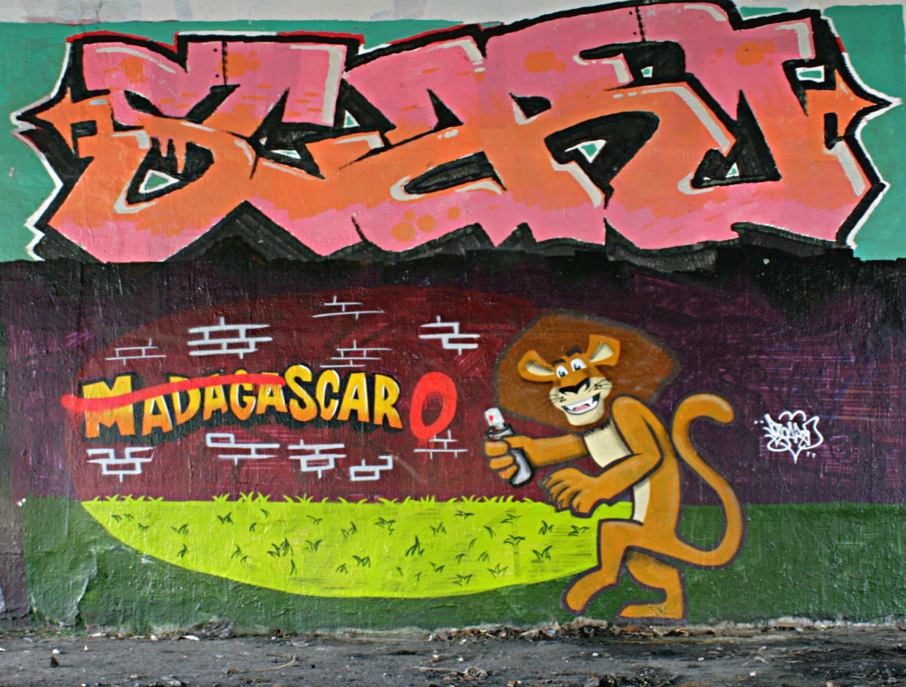 Graffiti Wall - Photo by Scaro