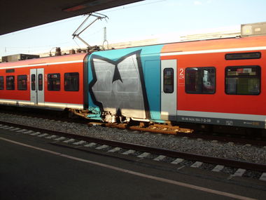 Graffiti Train in Minden - Photo by Schachtschicht - wars, warz, moses (2015)